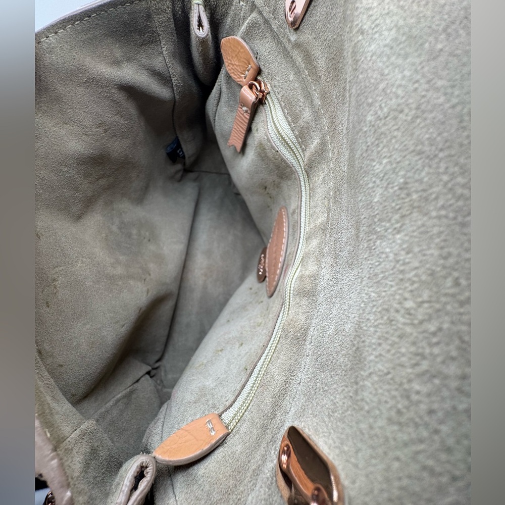 Mulberry Glossy Small Lily Flap Bag Purse in Apricot - Picture 14 of 16